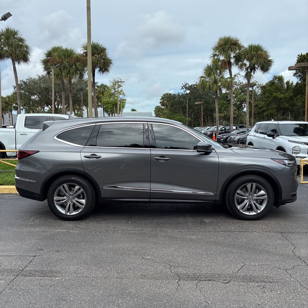 2025 Acura MDX Base