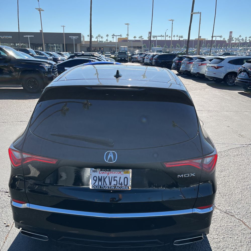 2024 Acura MDX w/Tech