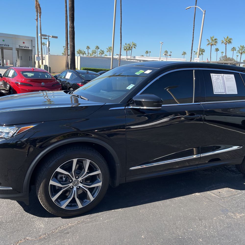 2024 Acura MDX w/Tech