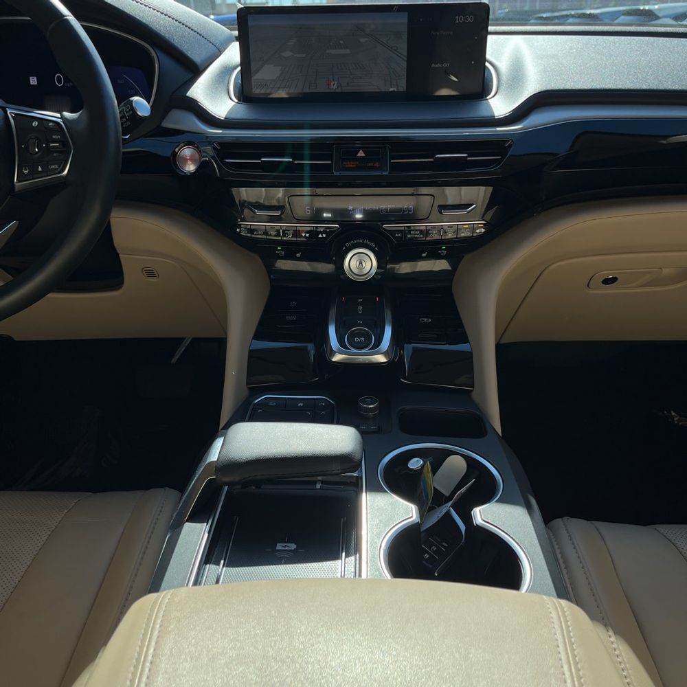 2024 Acura MDX w/Tech