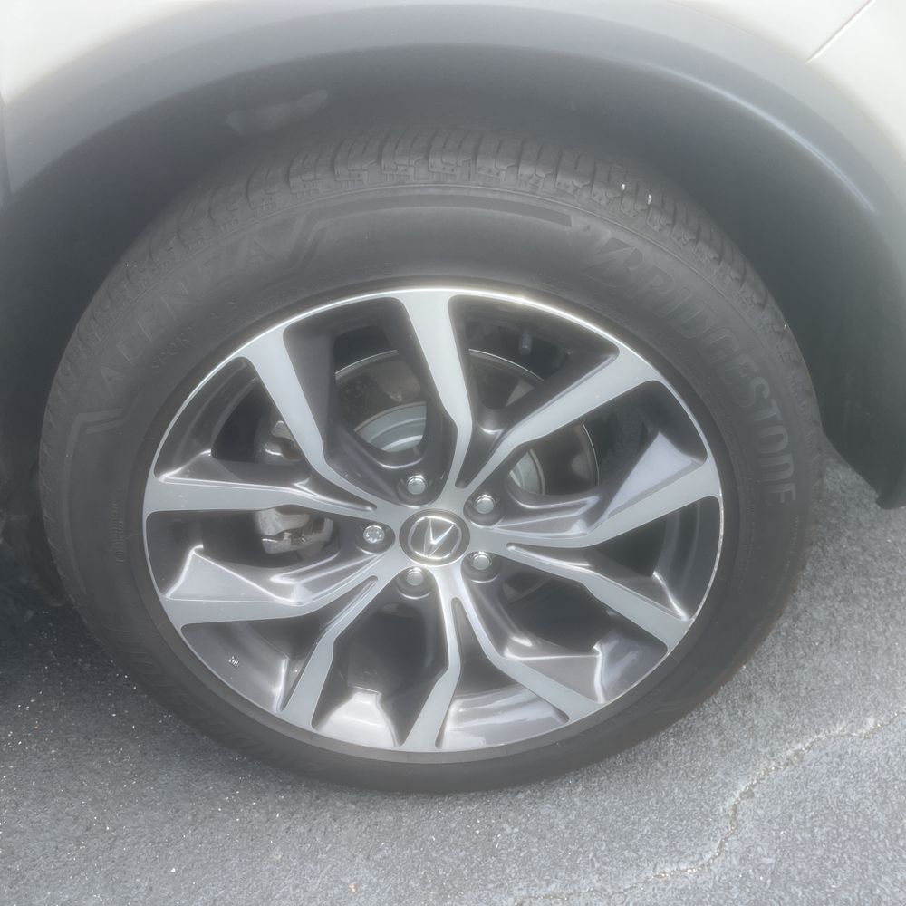 2024 Acura MDX w/Tech