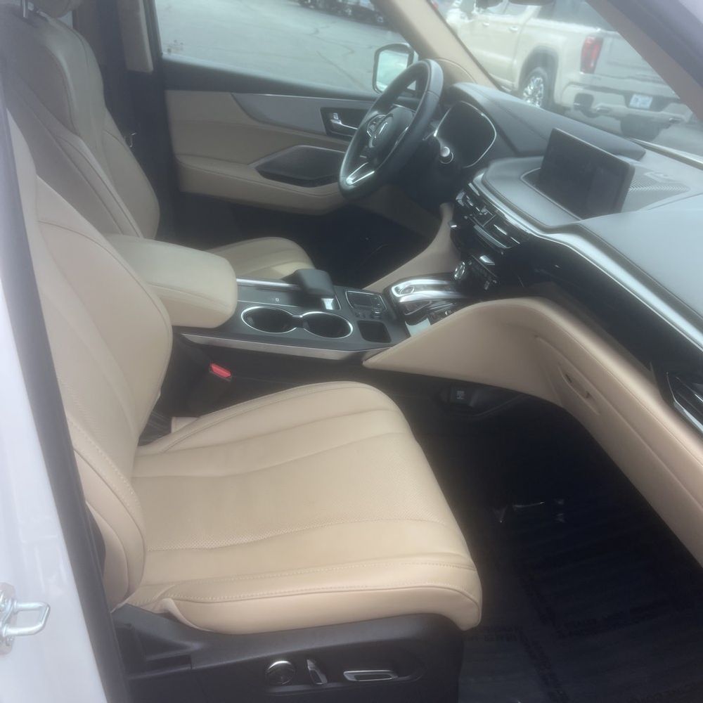 2024 Acura MDX w/Tech
