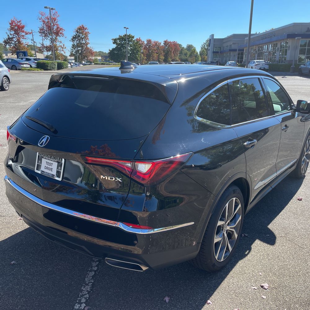 2024 Acura MDX w/Tech