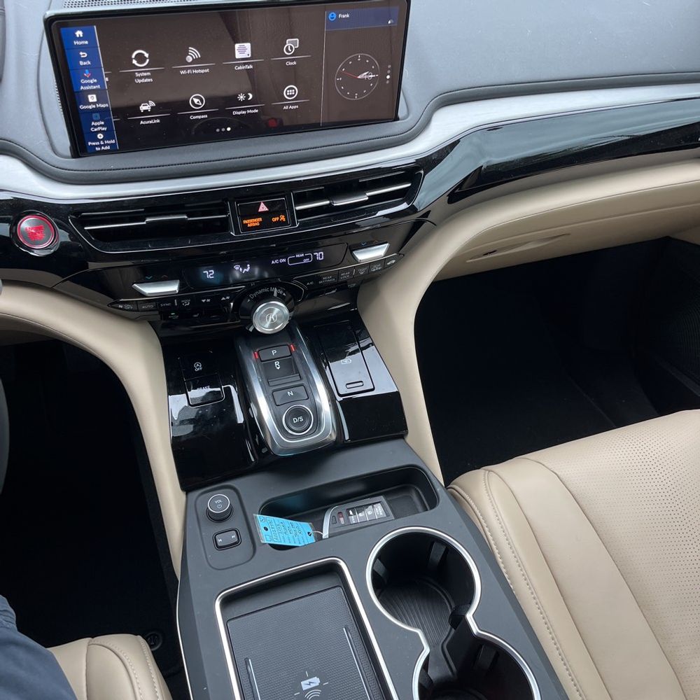 2025 Acura MDX w/Tech