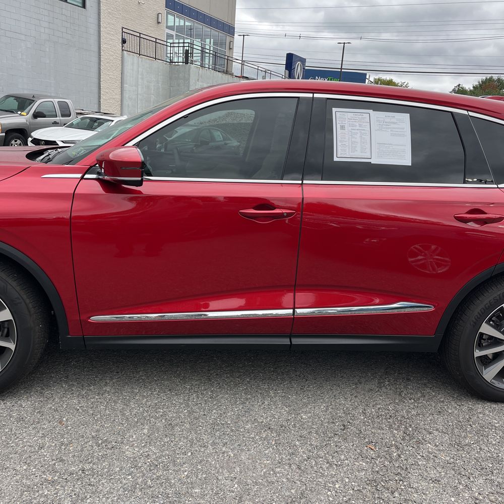 2025 Acura MDX w/Tech