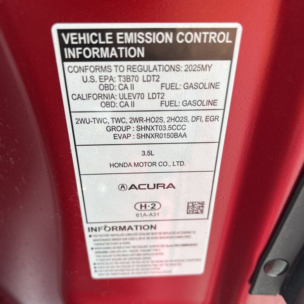 2025 Acura MDX w/Tech