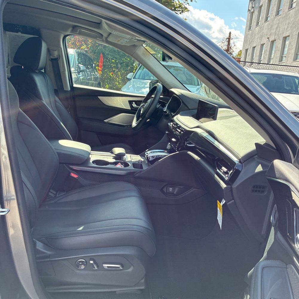 2024 Acura MDX SH-AWD