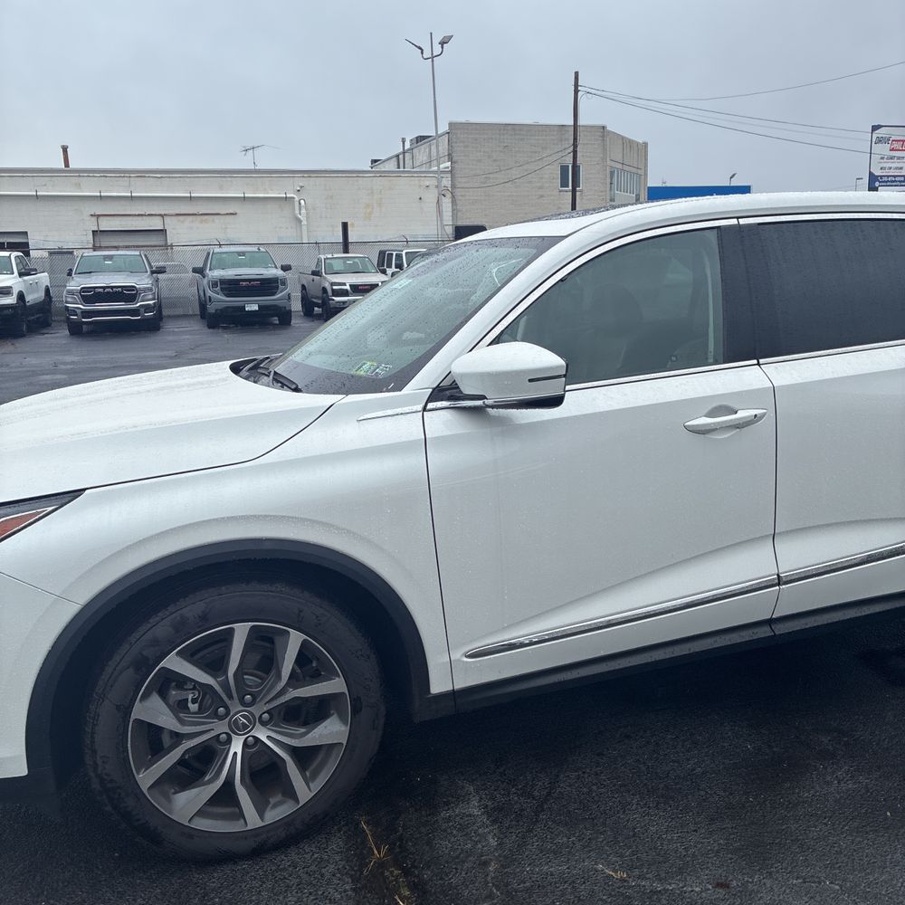 2023 Acura MDX SH-AWD w/Tech