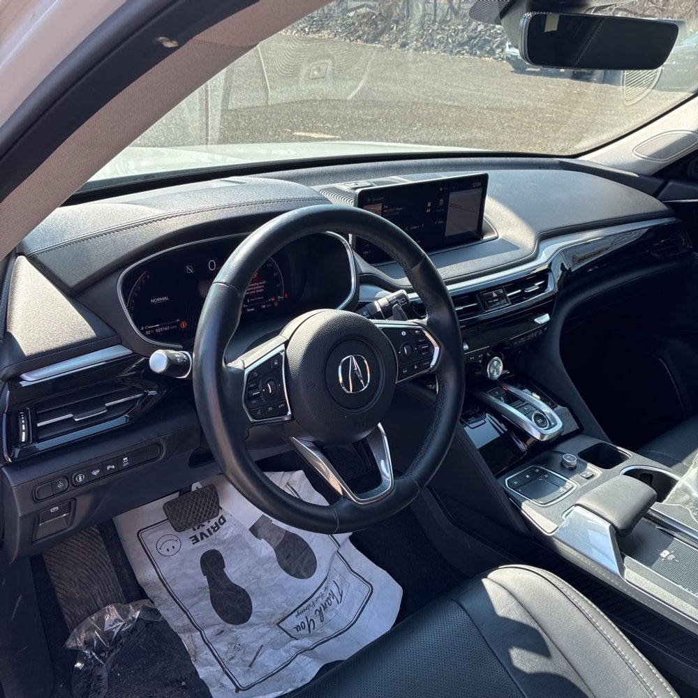 2024 Acura MDX Tech