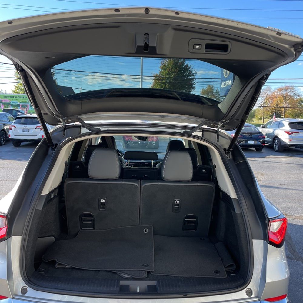 2023 Acura MDX SH-AWD w/Tech