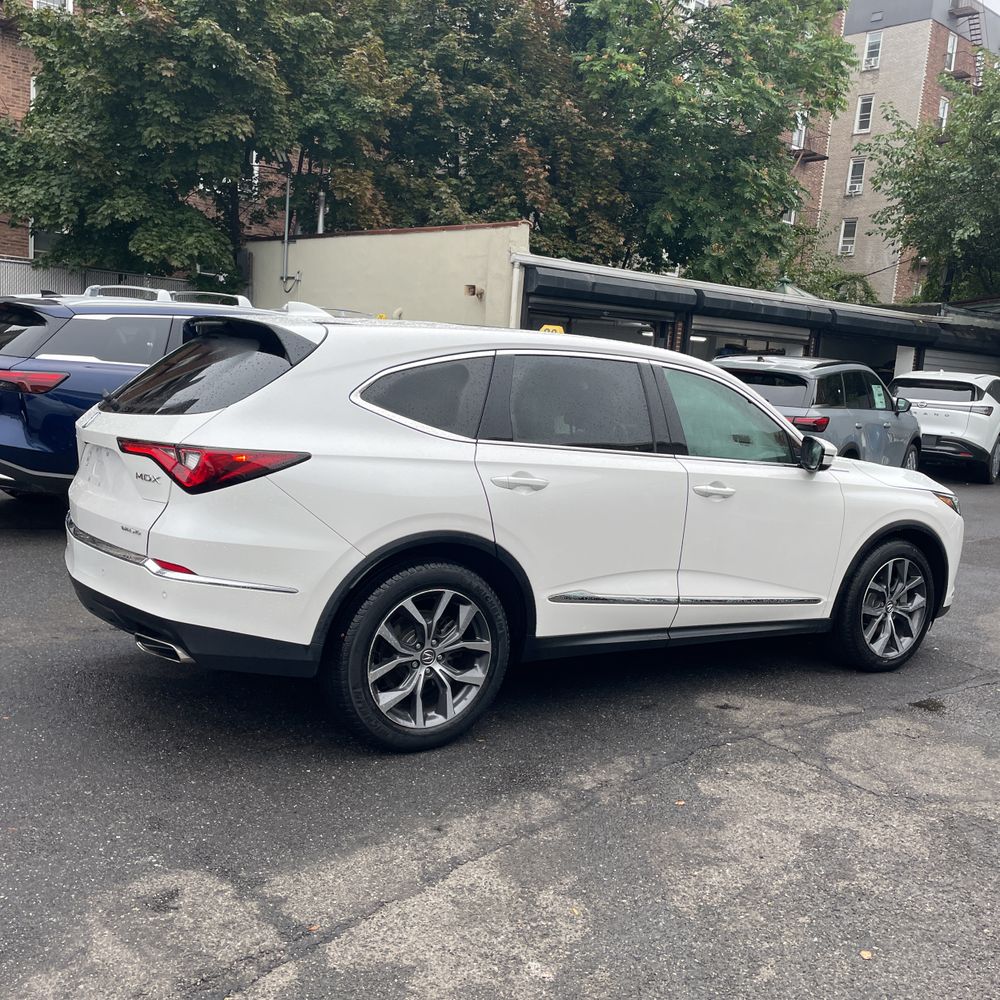 2024 Acura MDX SH-AWD w/Tech