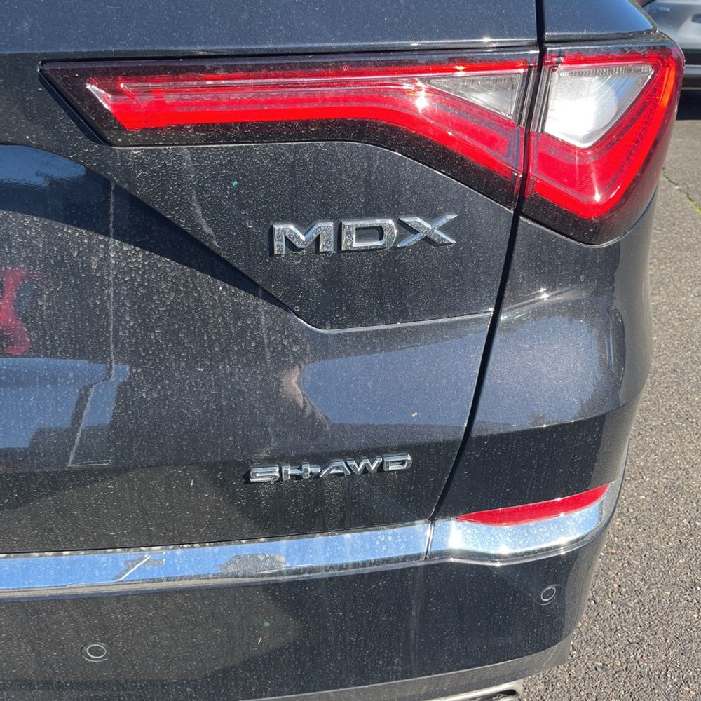 2023 Acura MDX Tech