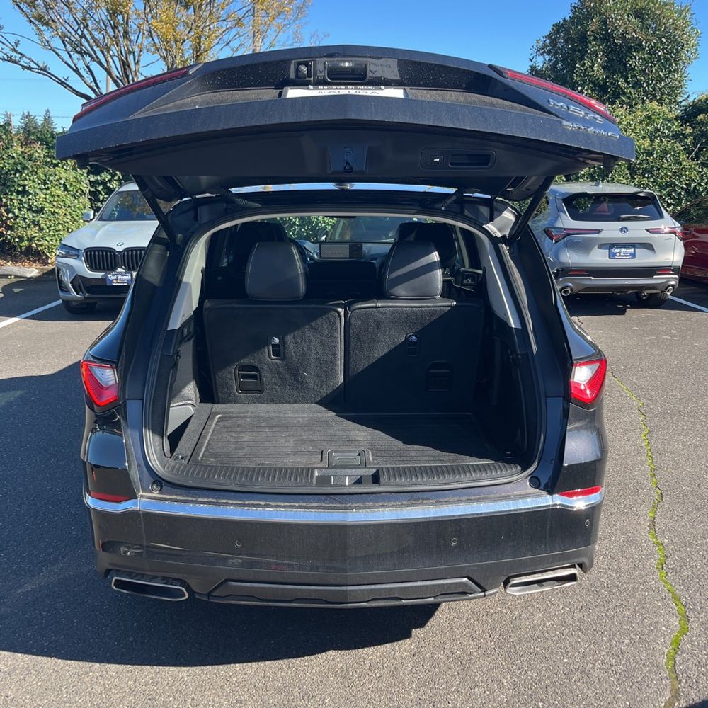 2023 Acura MDX Tech
