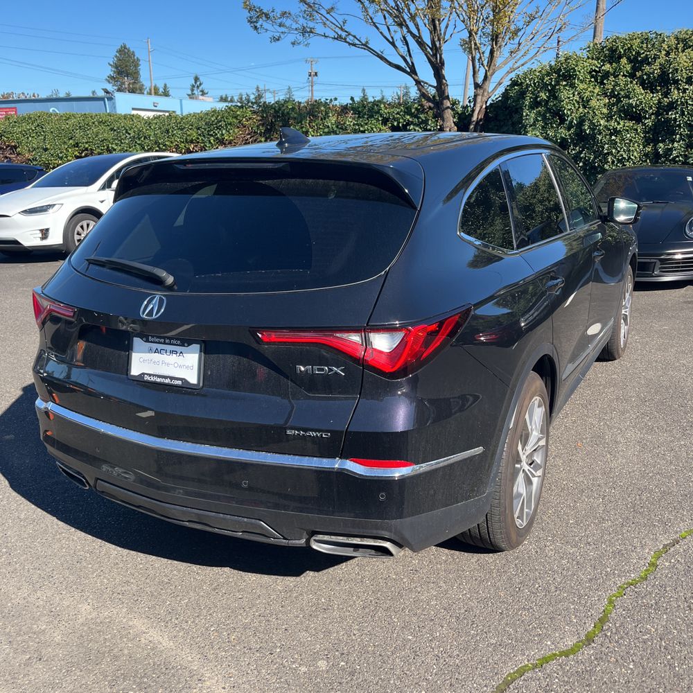 2023 Acura MDX Tech