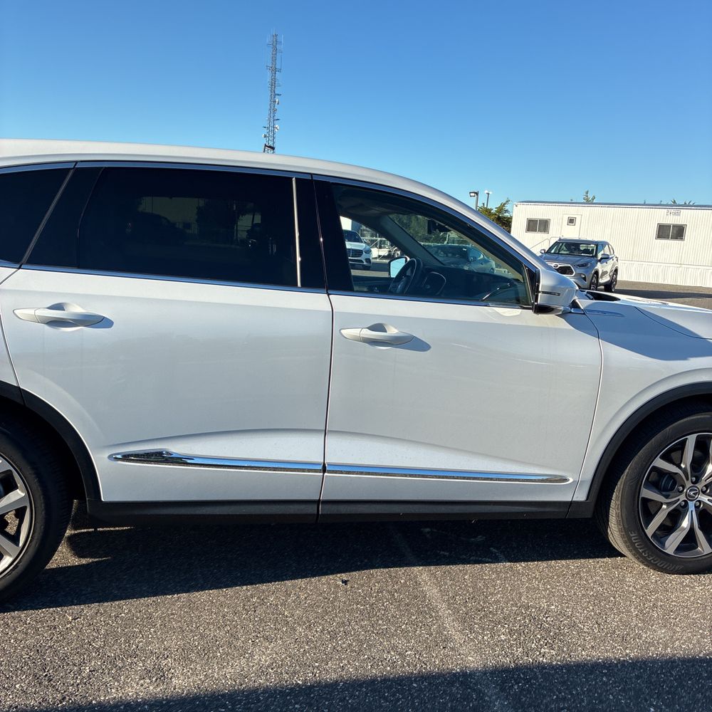 2023 Acura MDX SH-AWD w/Tech
