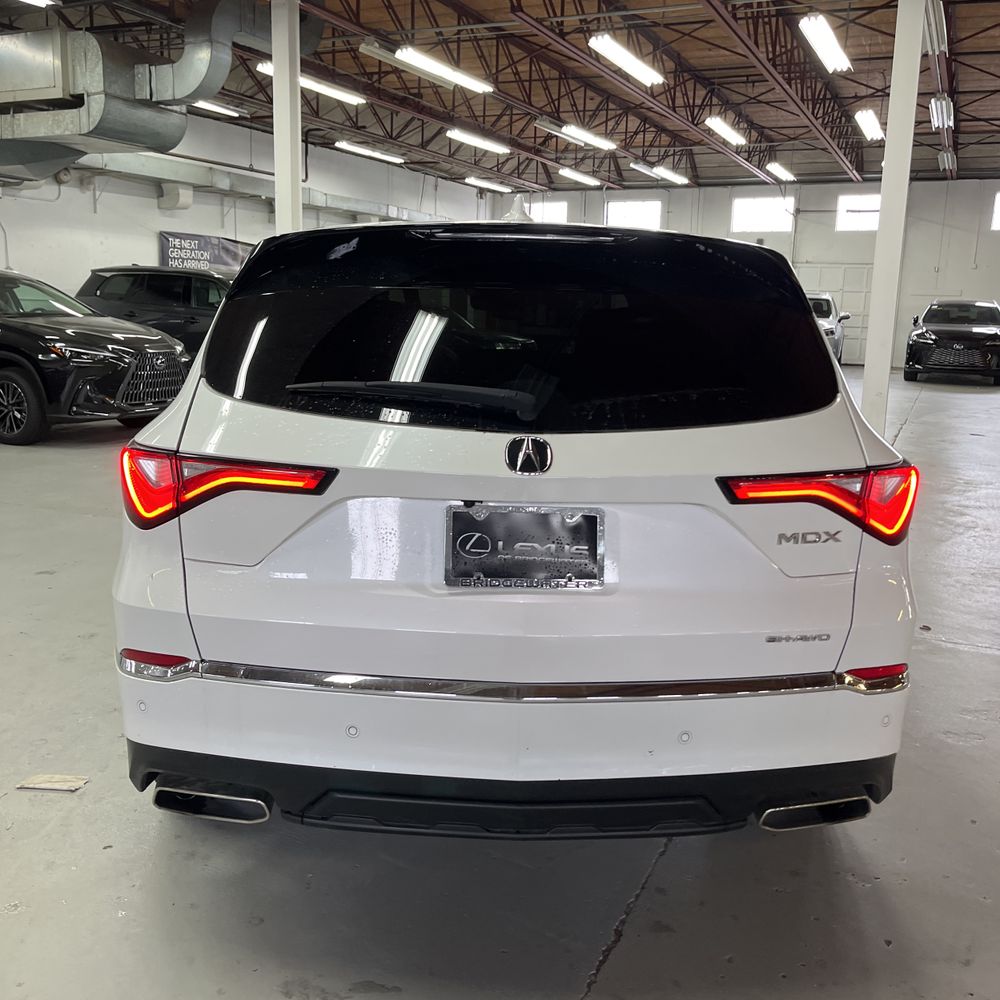 2023 Acura MDX SH-AWD w/Tech