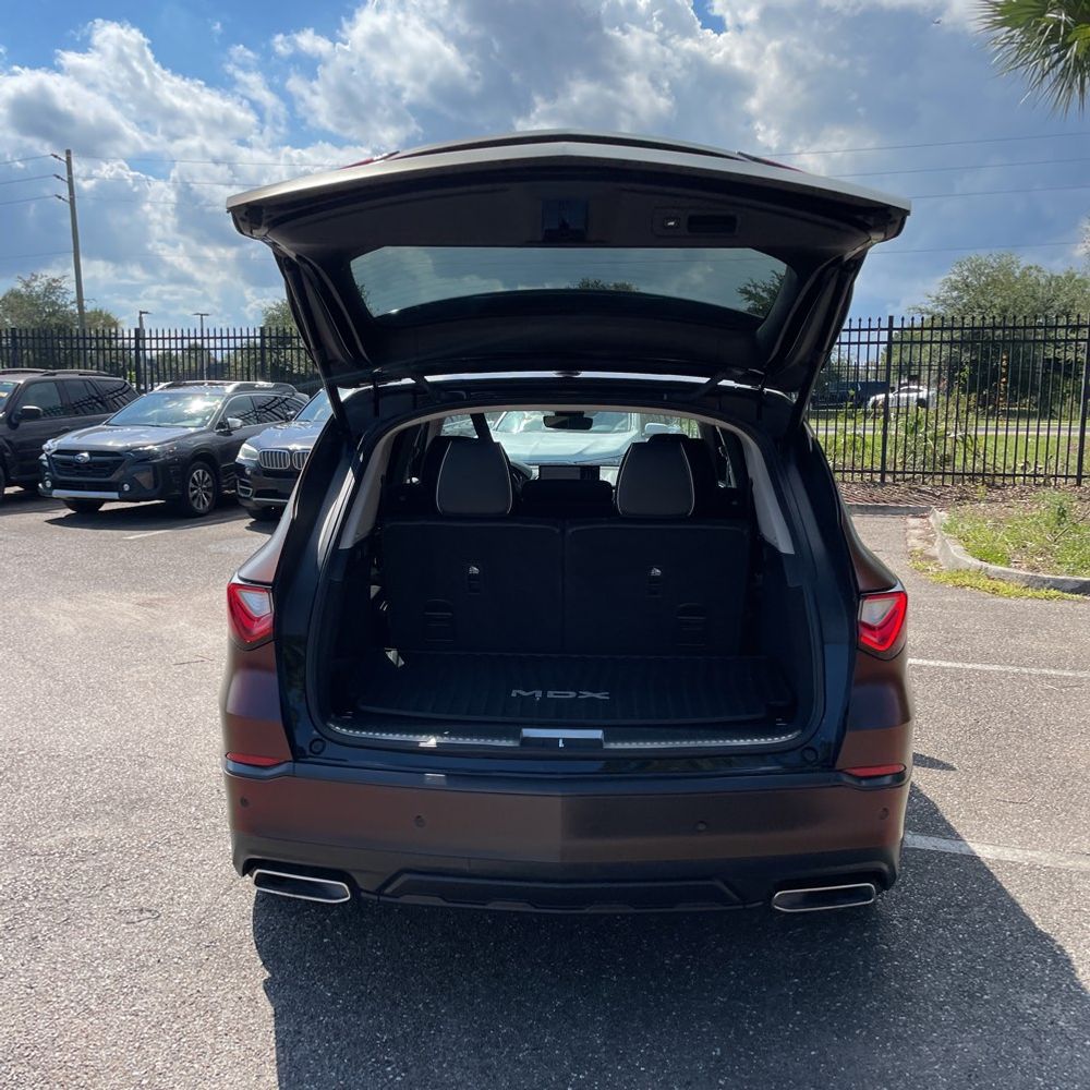 2022 Acura MDX SH-AWD w/Advance