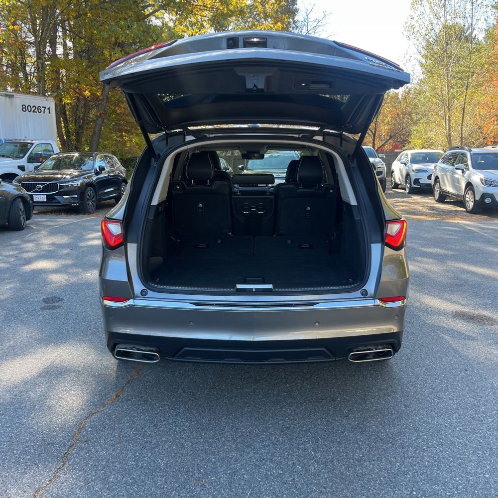 2023 Acura MDX SH-AWD w/Advance