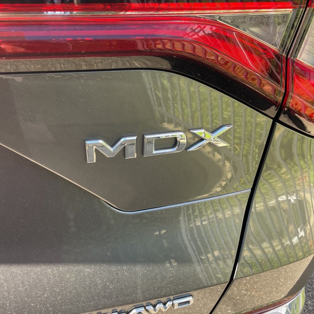 2023 Acura MDX SH-AWD w/Advance
