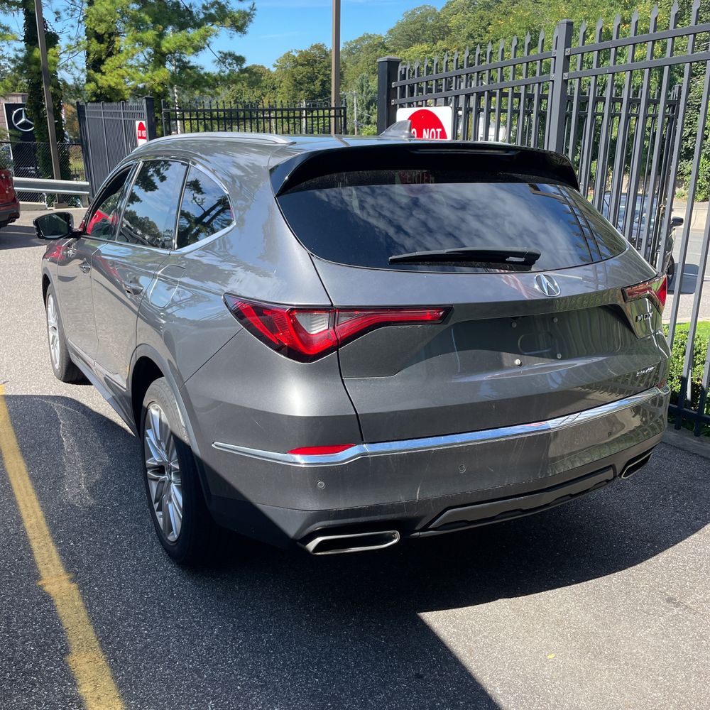 2023 Acura MDX SH-AWD w/Advance