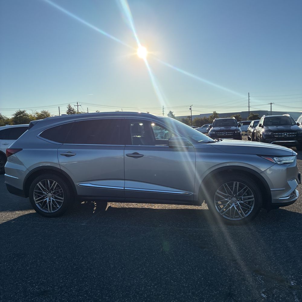 2023 Acura MDX SH-AWD w/Advance