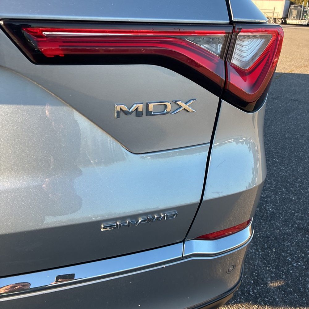2023 Acura MDX SH-AWD w/Advance