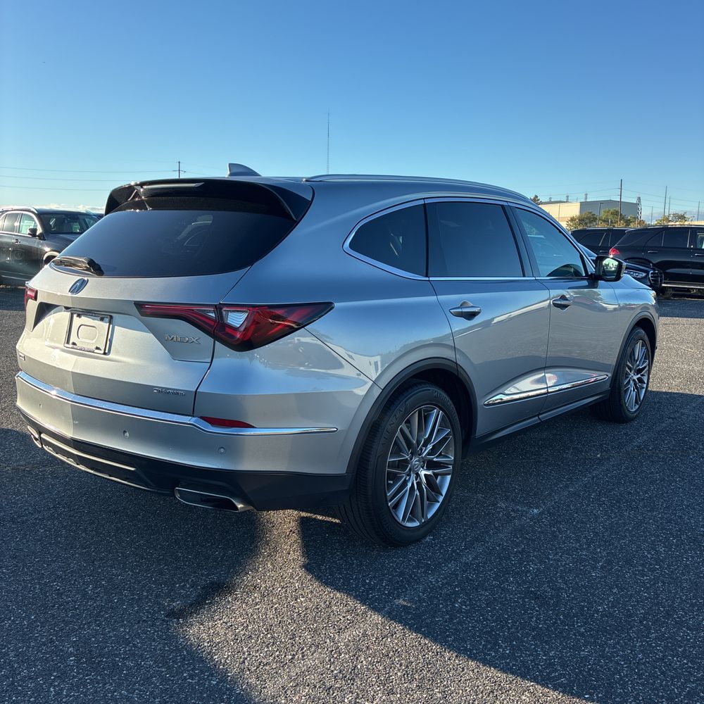 2023 Acura MDX SH-AWD w/Advance
