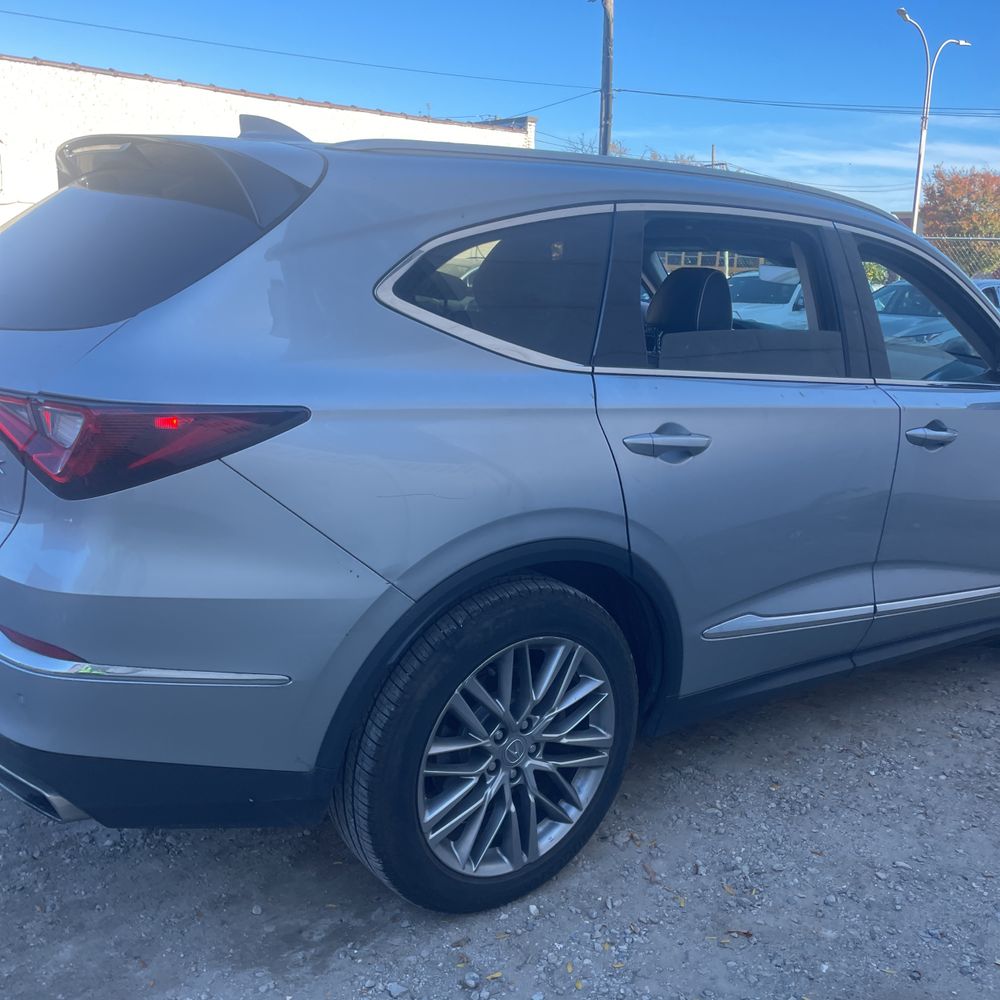 2023 Acura MDX SH-AWD w/Advance