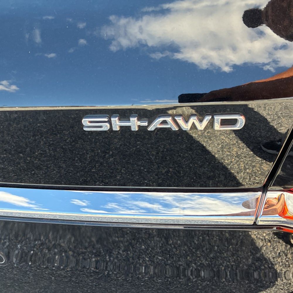 2023 Acura MDX SH-AWD w/Advance