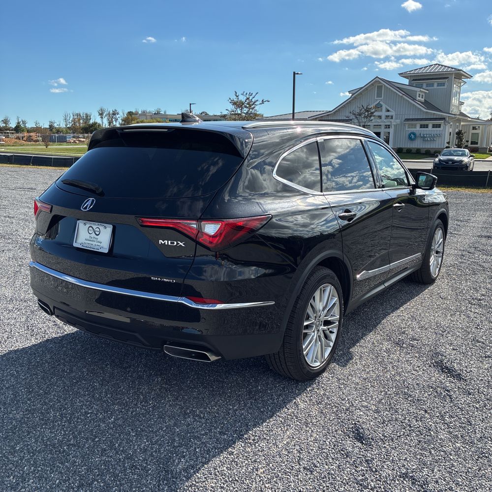 2023 Acura MDX SH-AWD w/Advance