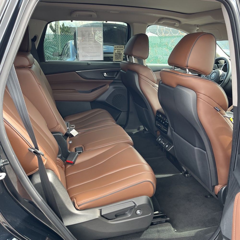 2024 Acura MDX SH-AWD w/Advance