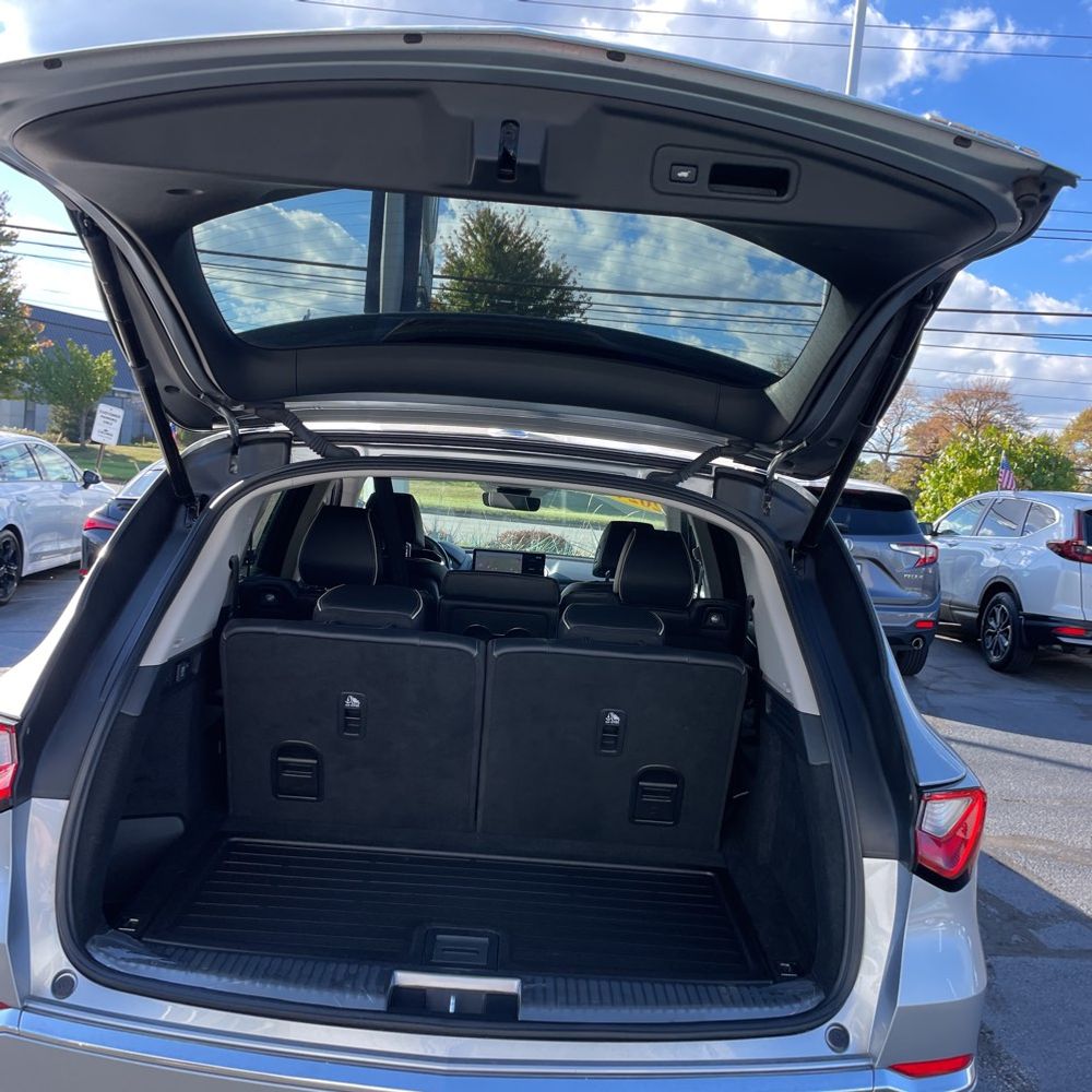 2024 Acura MDX SH-AWD w/Advance