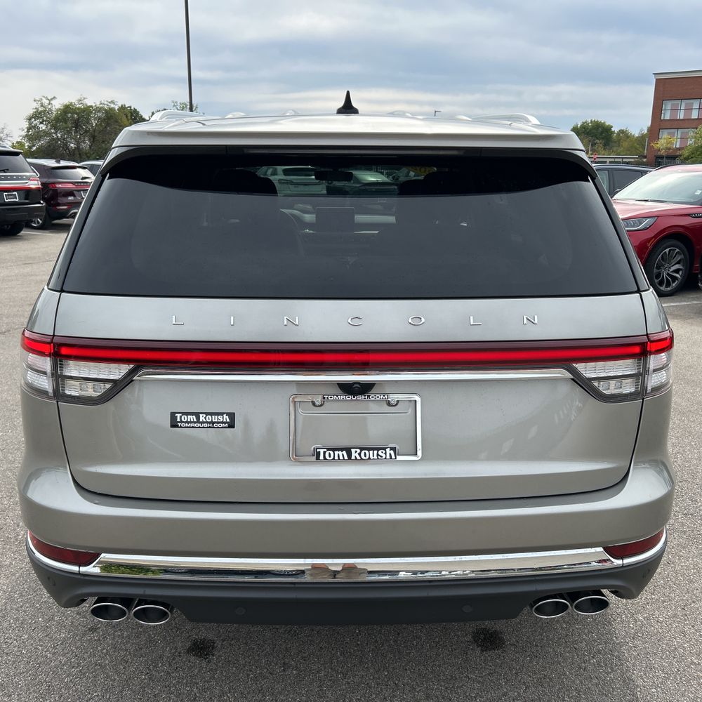 2023 Lincoln Aviator Standard