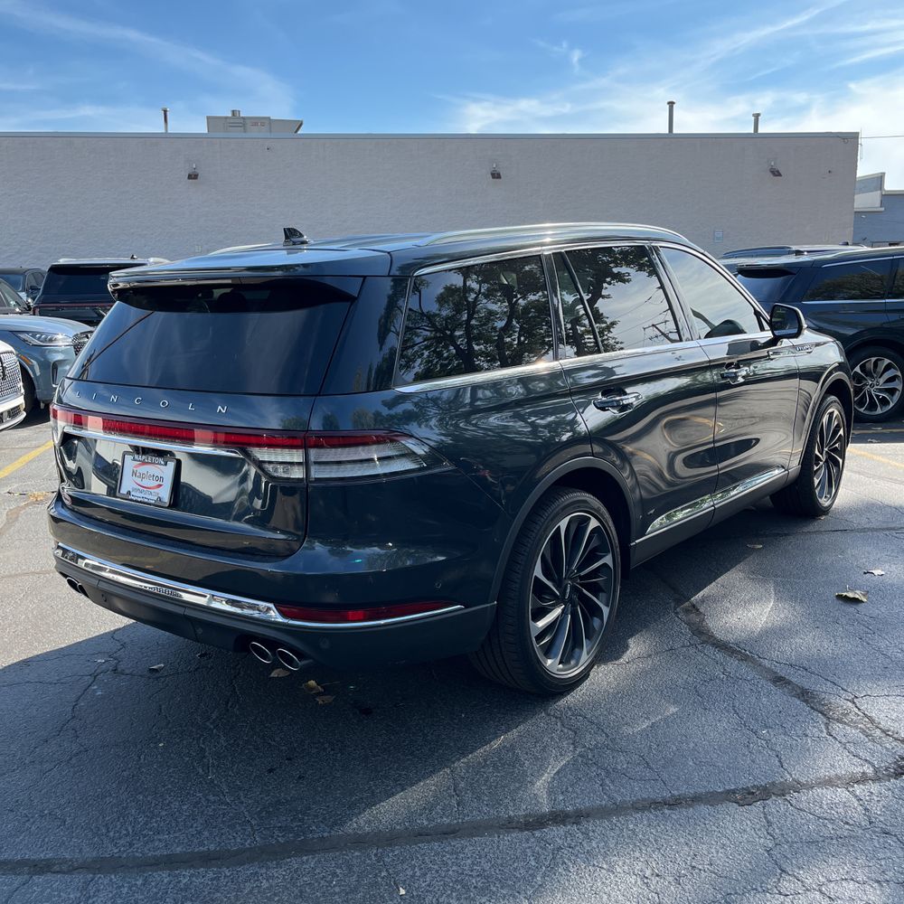 2022 Lincoln Aviator Reserve