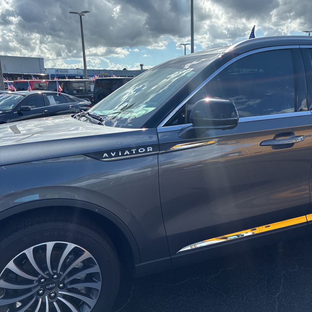2023 Lincoln Aviator Reserve