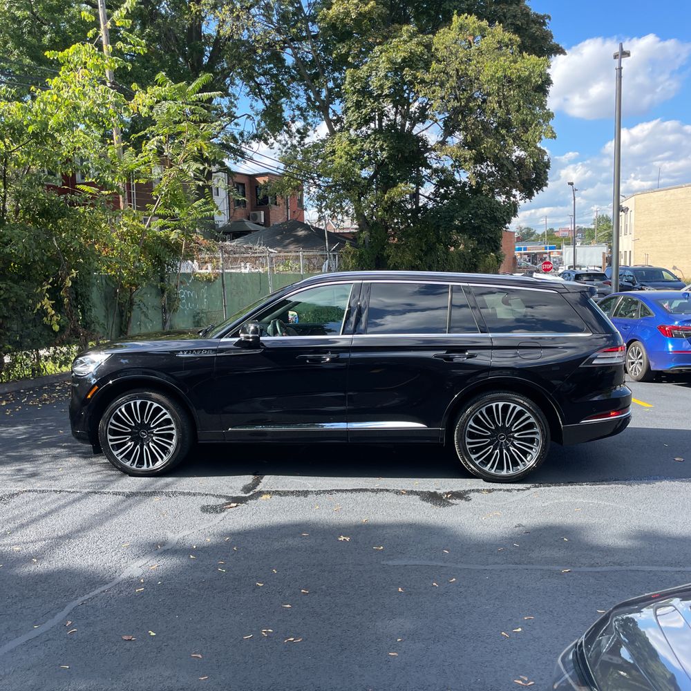 2023 Lincoln Aviator Black Label