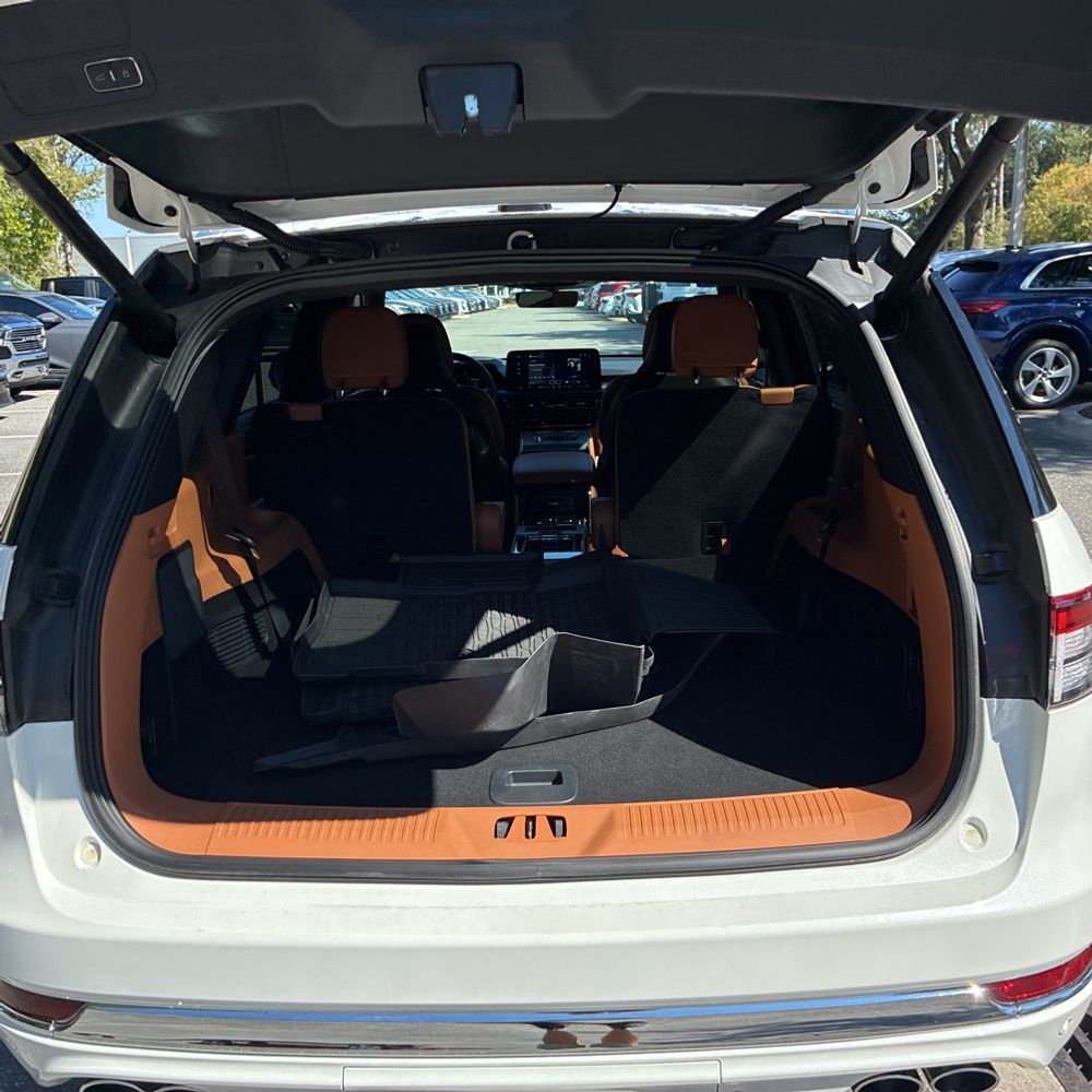 2025 Lincoln Aviator Black Label