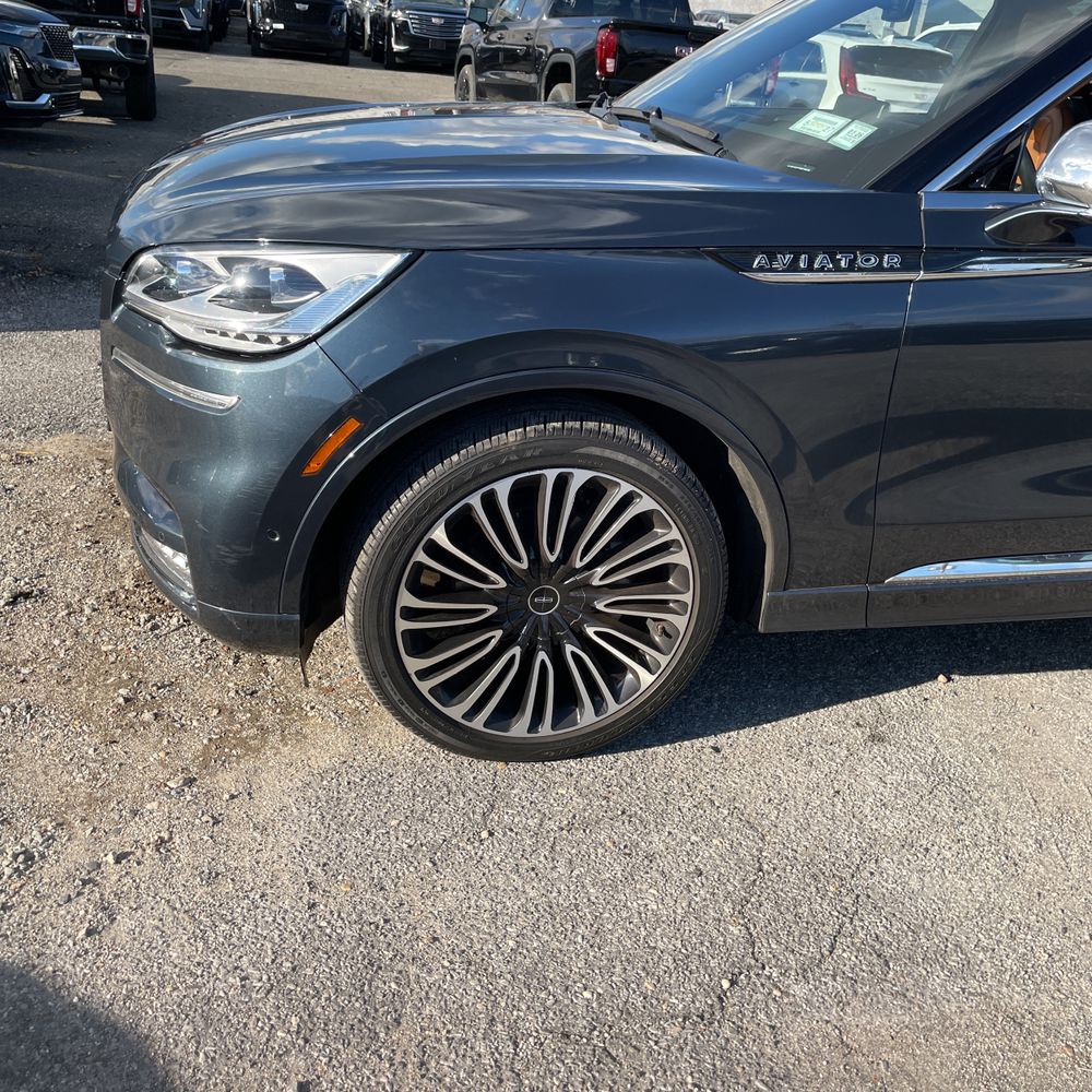 2022 Lincoln Aviator Black Label