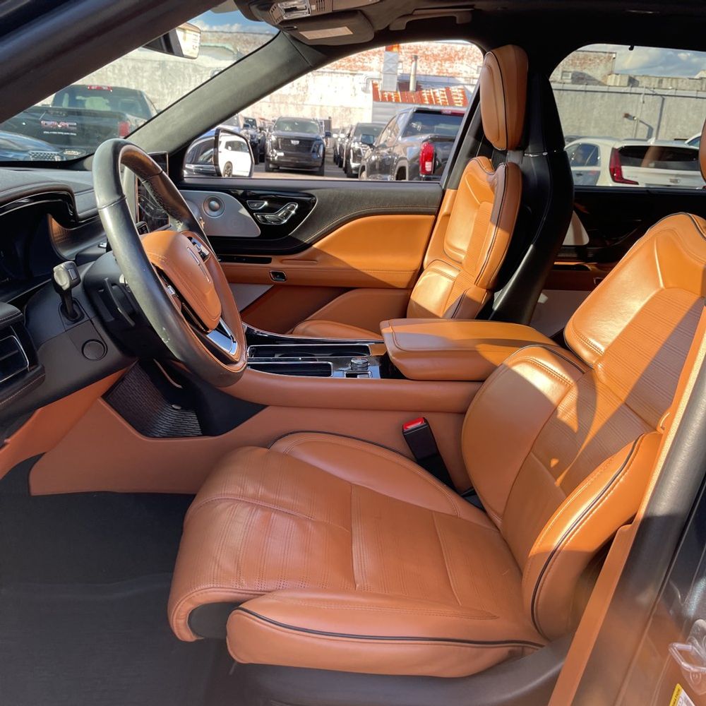 2022 Lincoln Aviator Black Label