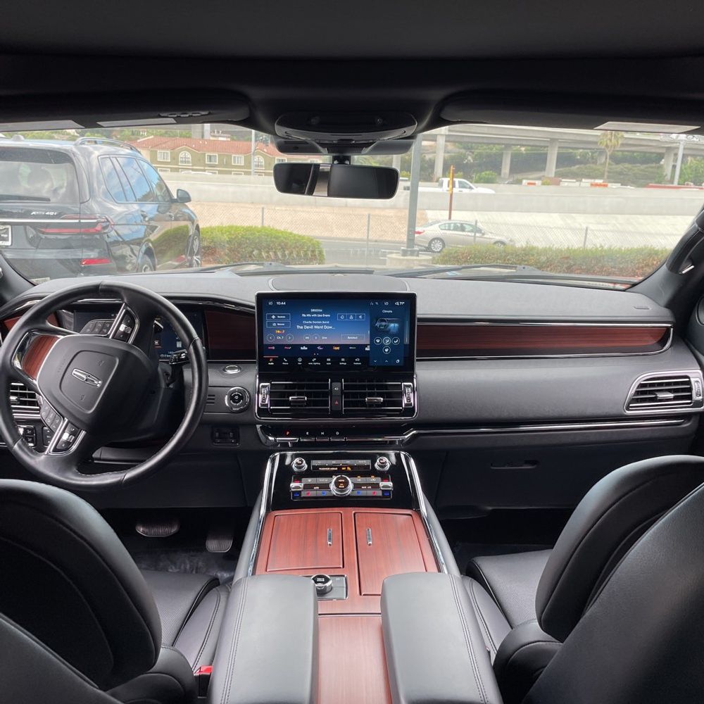 2023 Lincoln Navigator Reserve