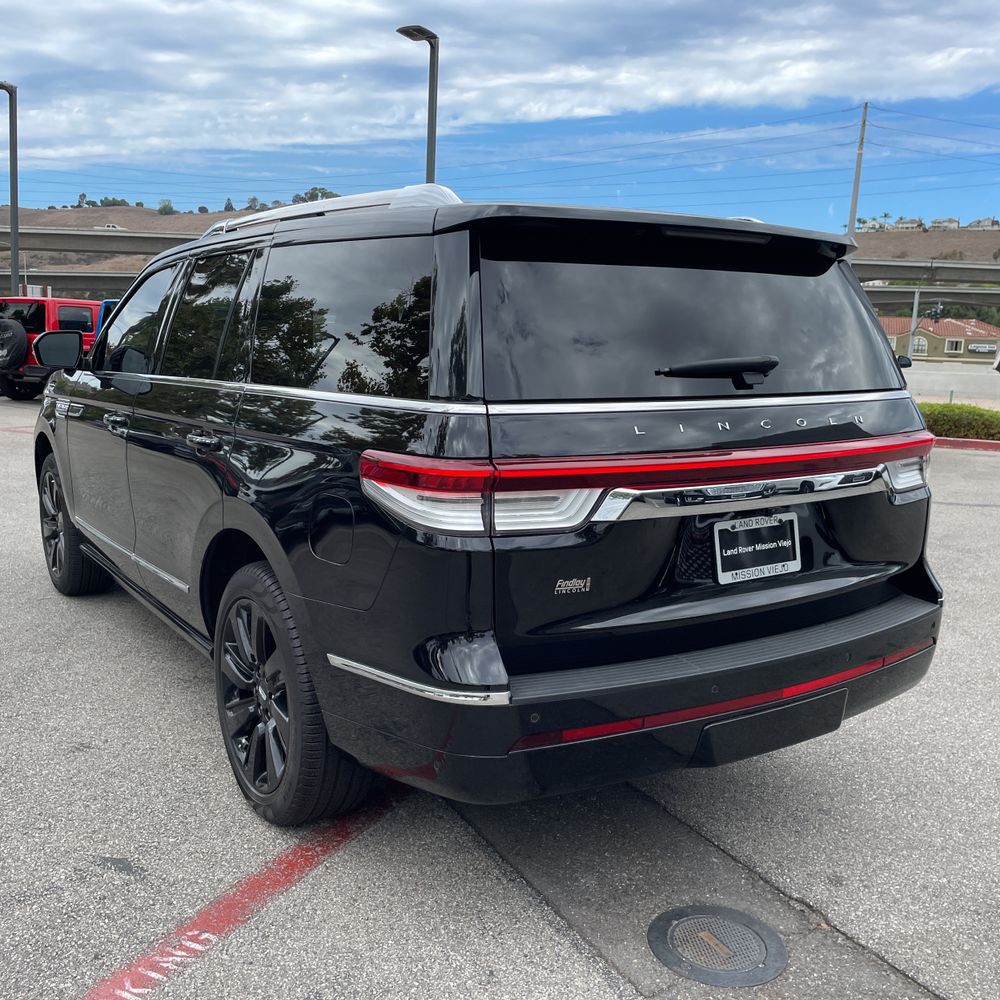 2023 Lincoln Navigator Reserve