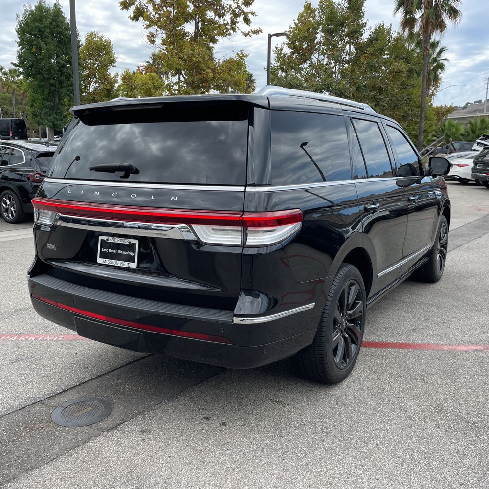 2023 Lincoln Navigator Reserve