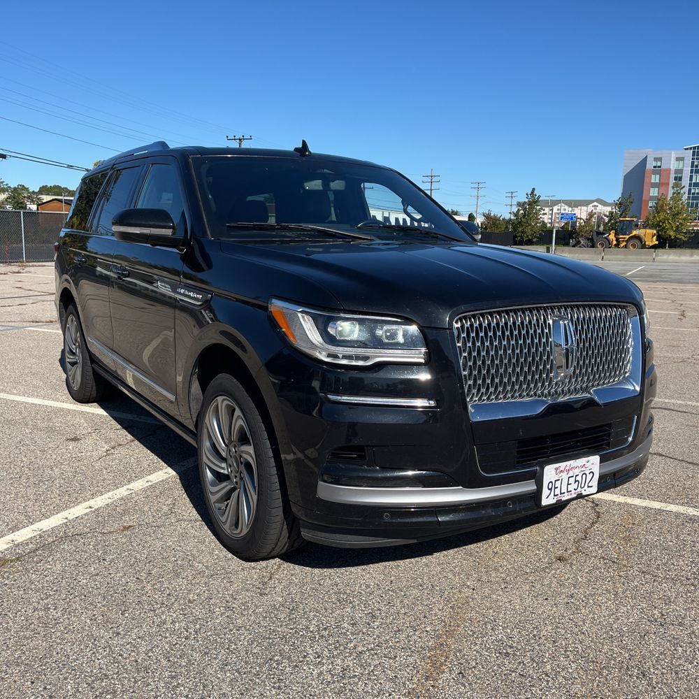 2023 Lincoln Navigator Reserve