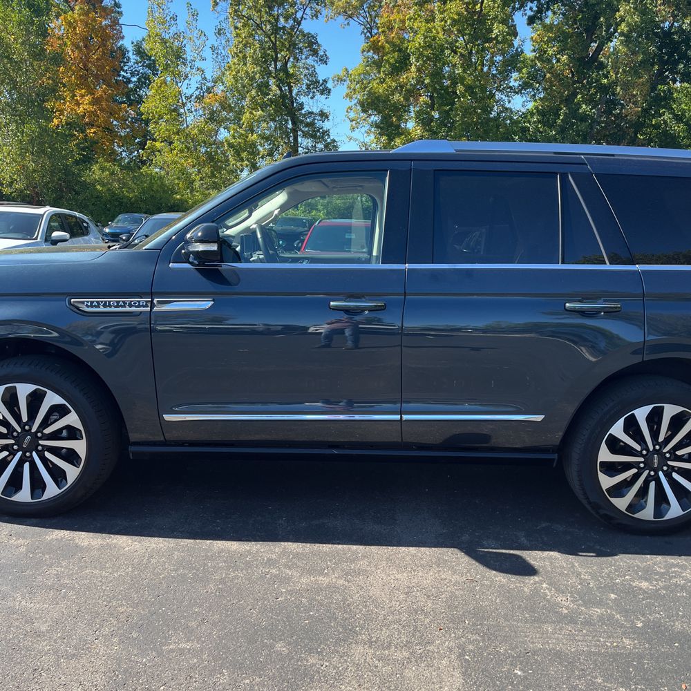 2024 Lincoln Navigator Reserve