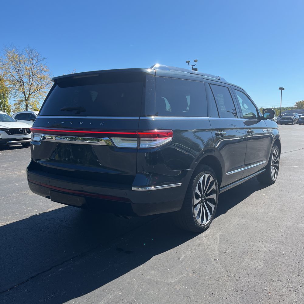 2024 Lincoln Navigator Reserve