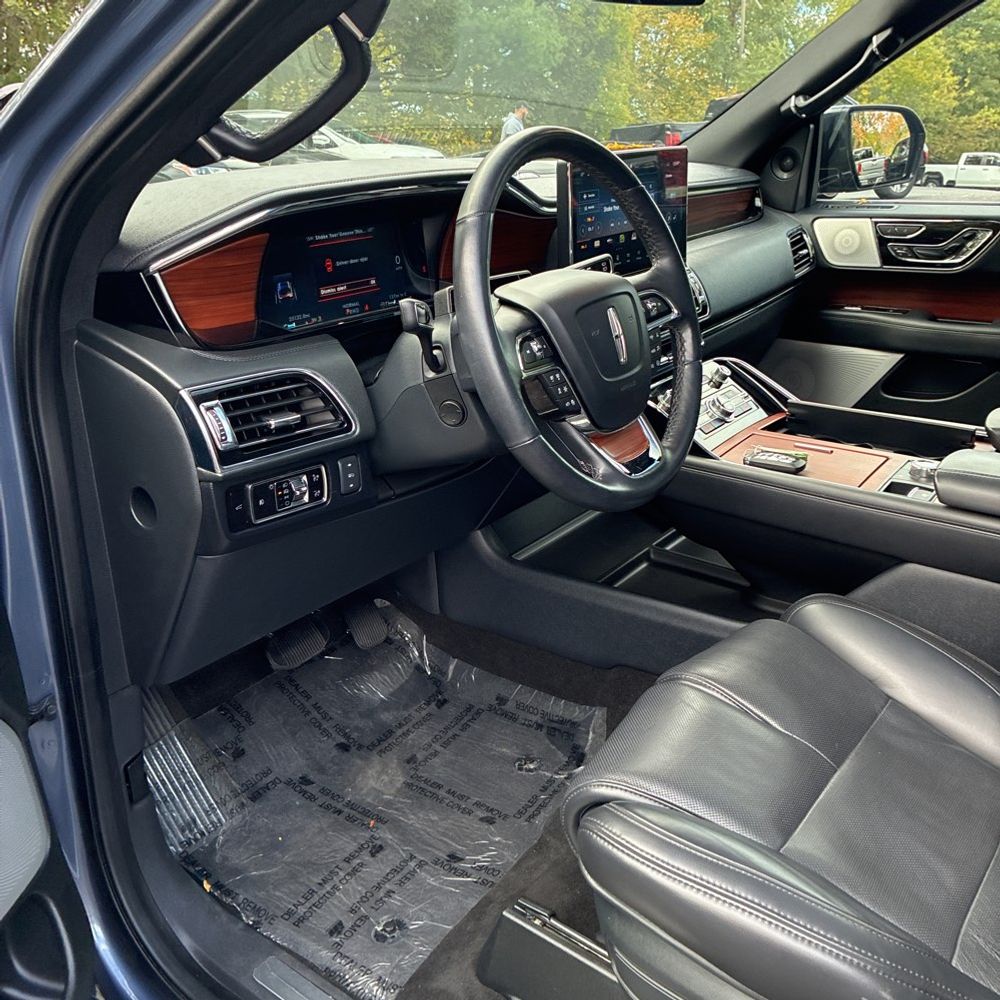 2023 Lincoln Navigator Reserve