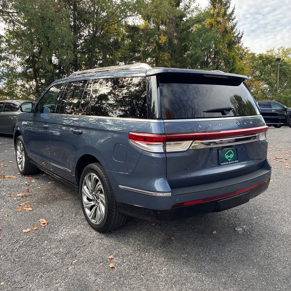 2023 Lincoln Navigator Reserve