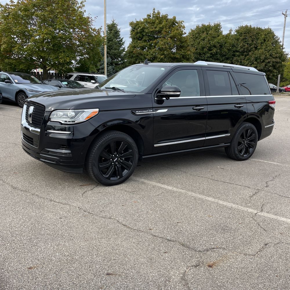2023 Lincoln Navigator Reserve