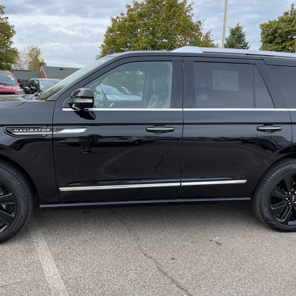 2023 Lincoln Navigator Reserve