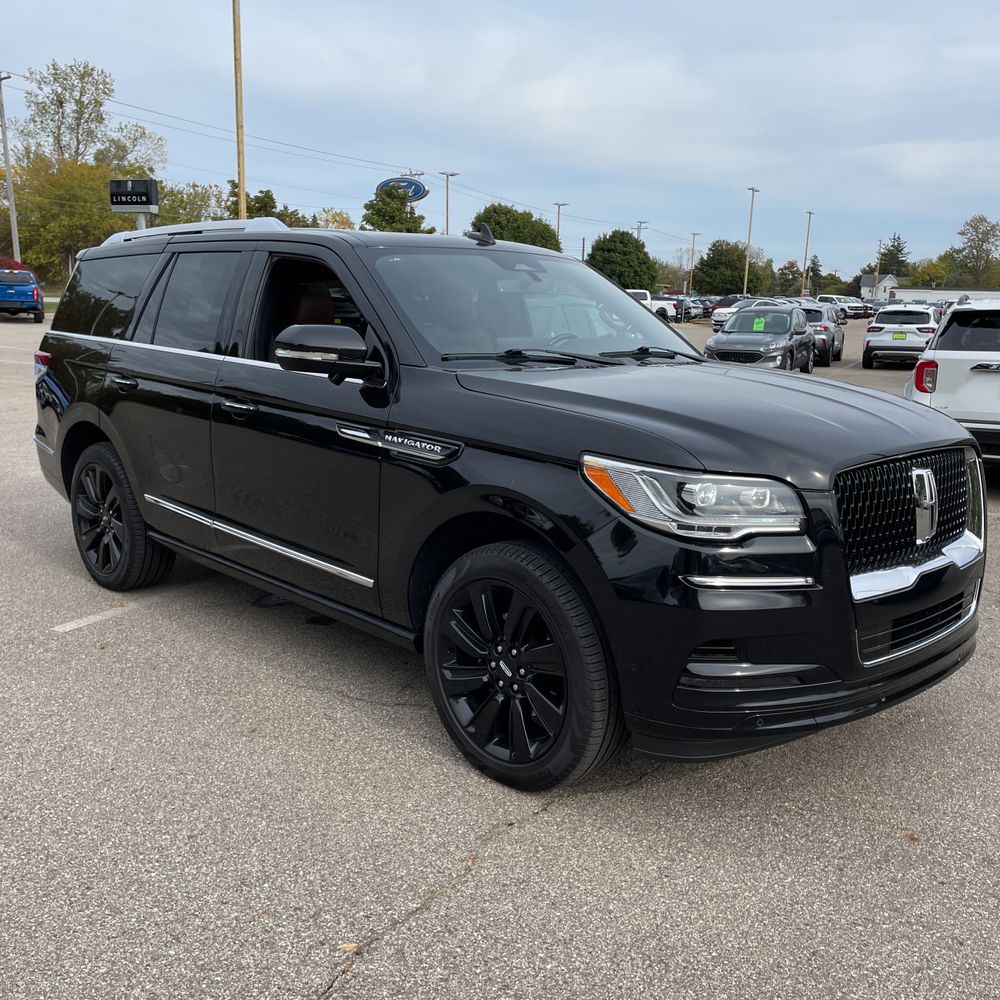 2023 Lincoln Navigator Reserve